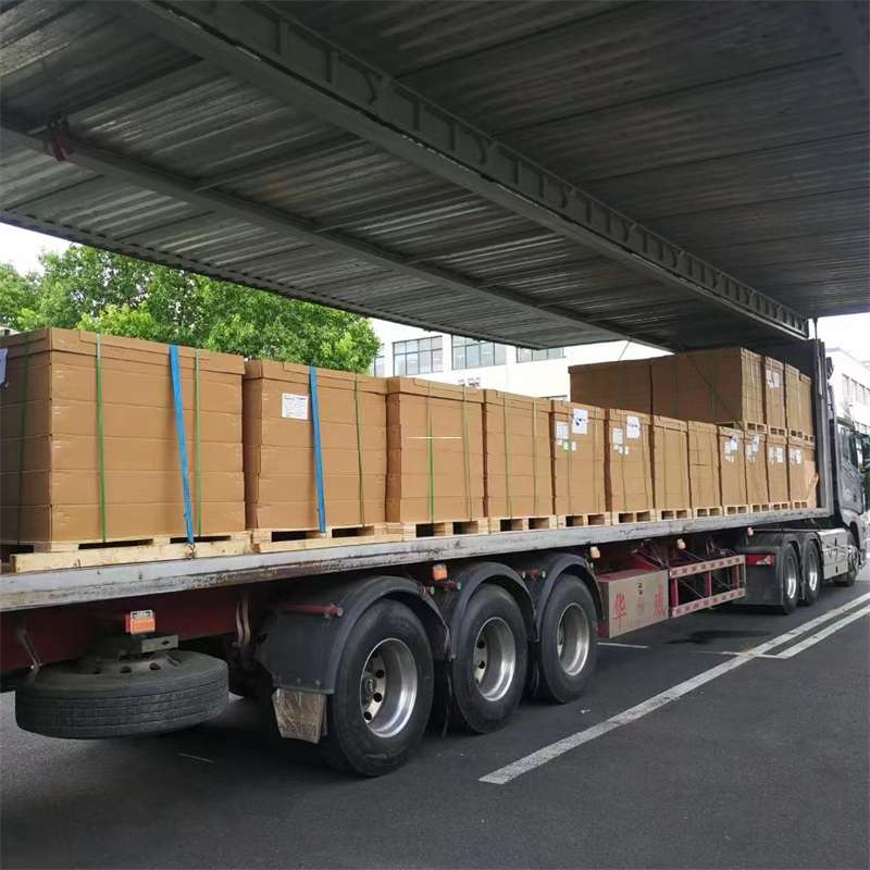 黑龙江哈尔滨巴彦县到新疆喀什叶城县物流公司黑龙江哈尔滨巴彦县至新疆喀什叶城县物流专线往返运输